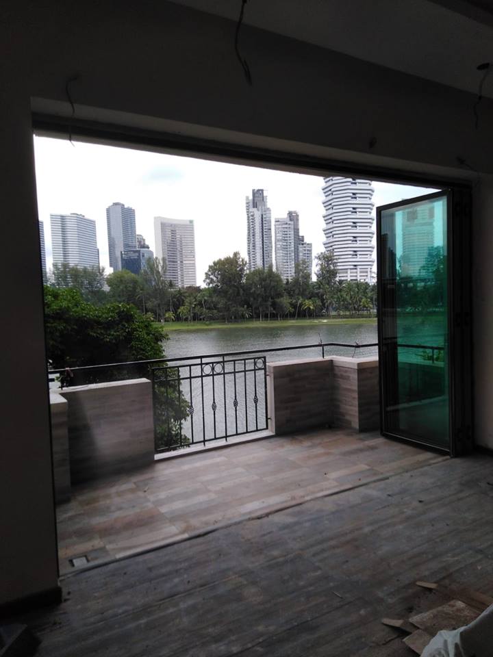 DFD series 40 system folding door for Living hall balcony && Kitchen